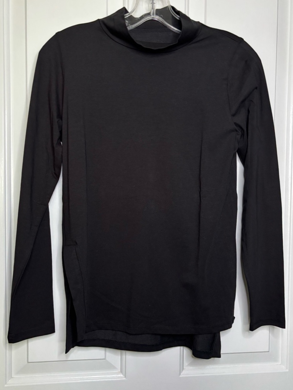 NWT MATTHILDUR Classic Black Long Sleeve Mock Neck Top w side slits Size S